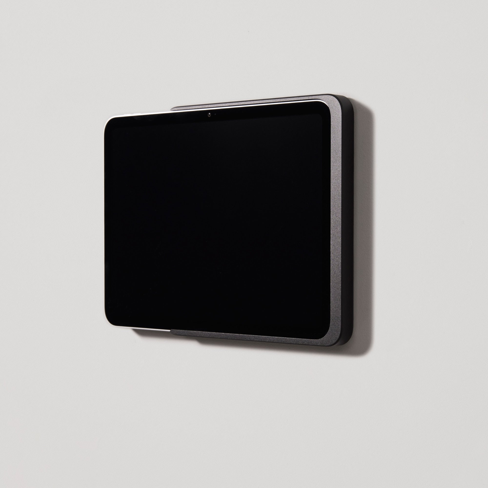 Dame Wall Home 2.0 for iPad A16 premium wall mount with integrated USB-C charging port