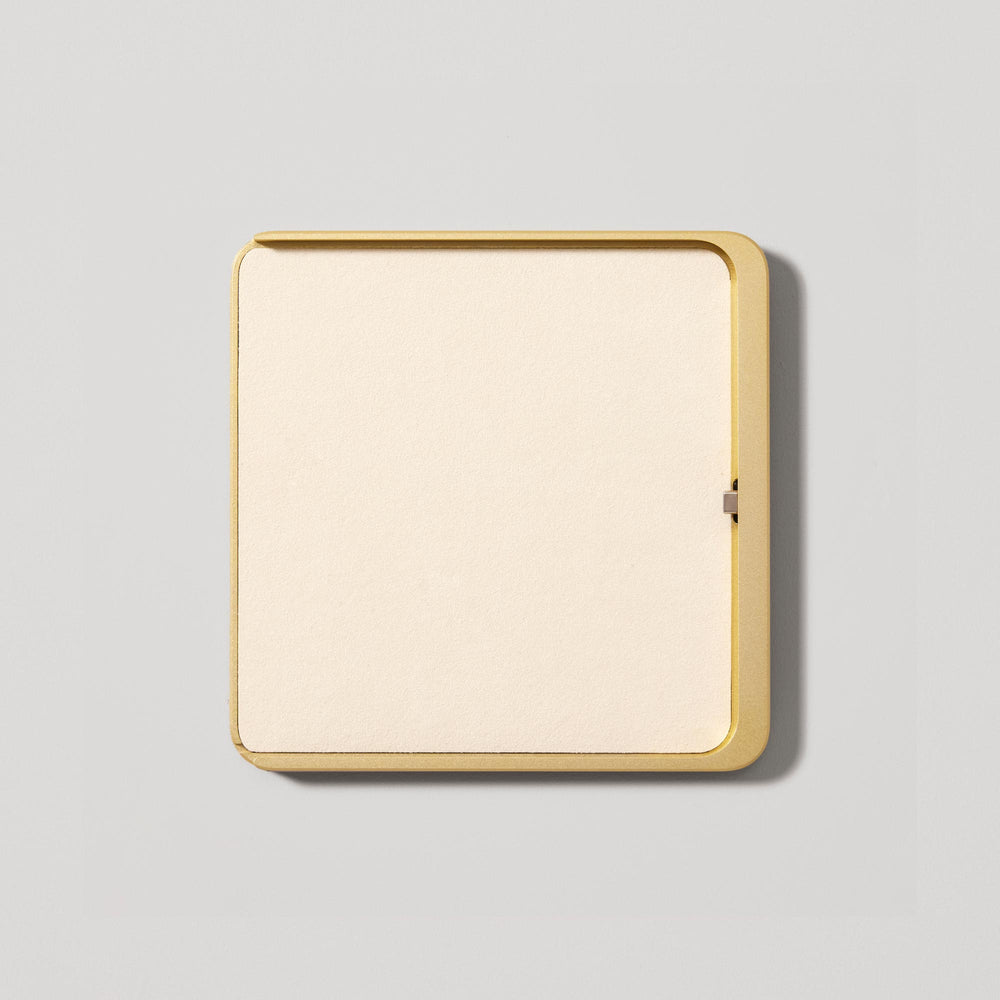 Dame Wall Home 2.0 with integrated USB-C to USB-C charging cable