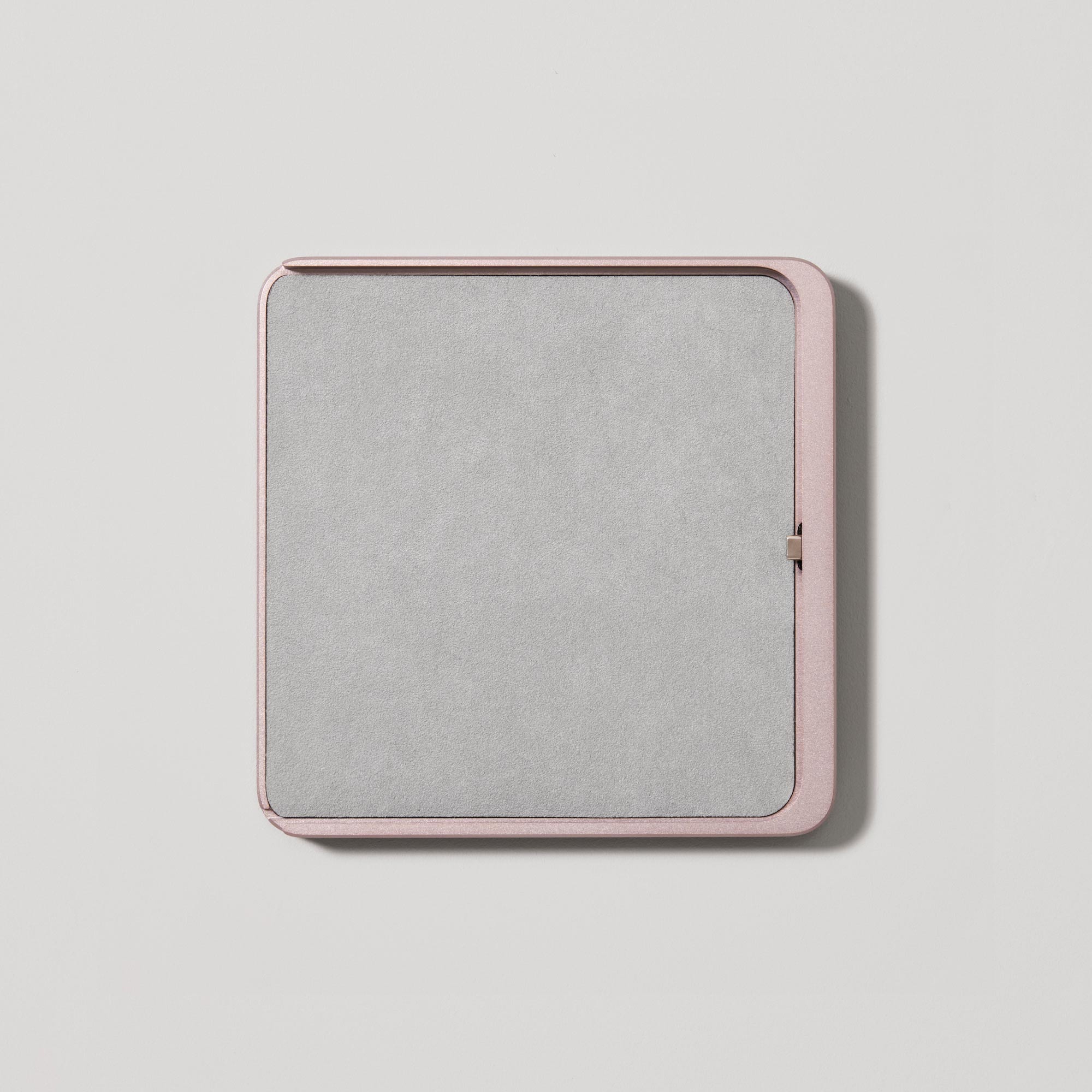 Dame Wall Home 2.0 for iPad Air 11" M2 premium wall mount with permanent charging