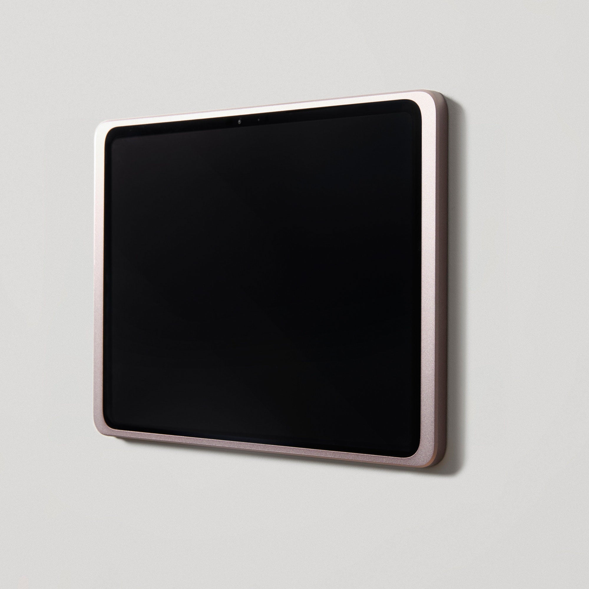 Dame Wall 2.0 for iPad Pro 13" M4 rose gold anodised for AV control