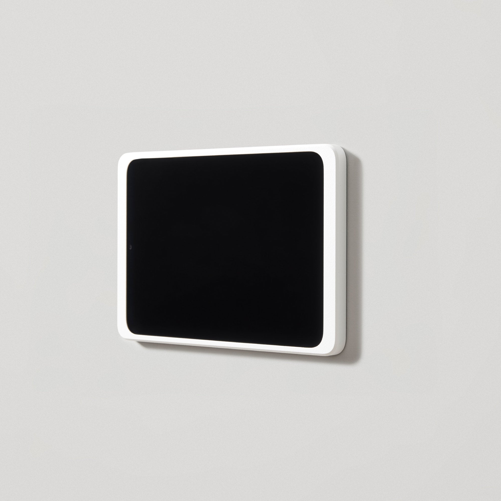 Dame Wall 2.0 wall mount for iPad mini 8.3" with permanent charging