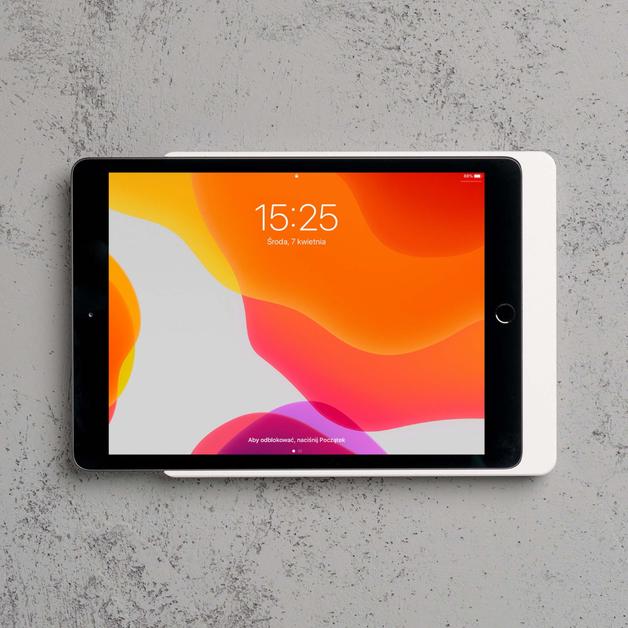 Dame Wall Home for iPad 10.2" docking station with open form
