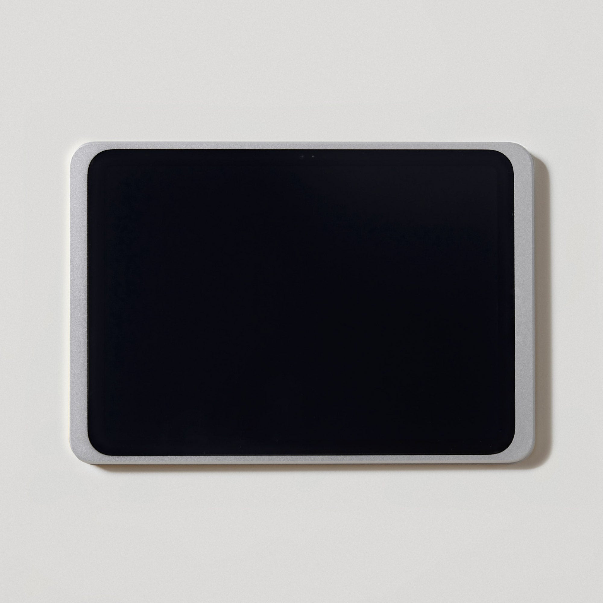 Dame Wall 2.0 for iPad Air M3 silver anodised