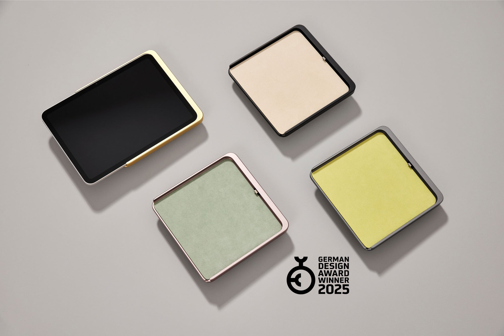 Displine Dame Wall Home 2.0 for iPad With German Design Award