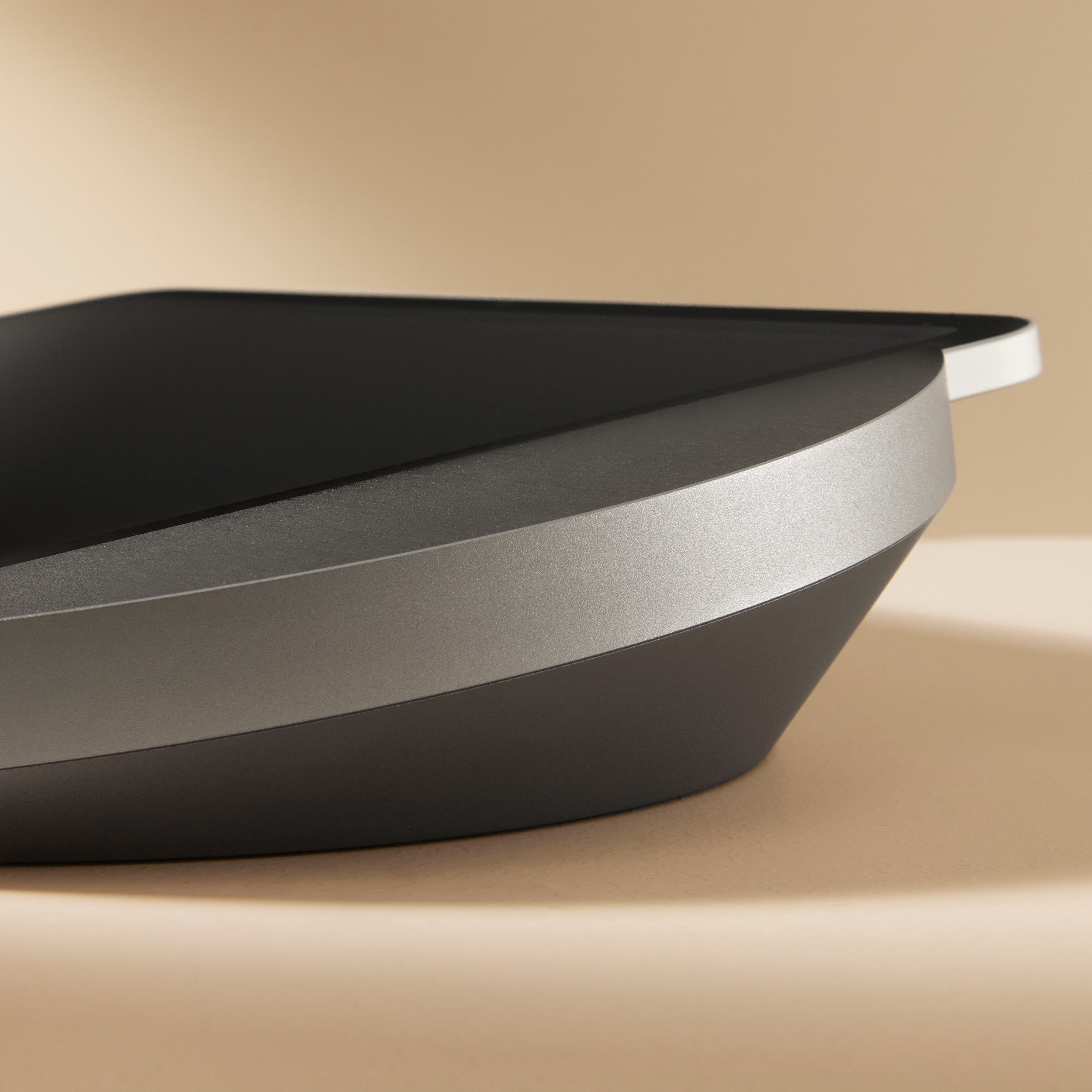 Sunset Desk Console for iPad with easy removal and insertion of the iPad