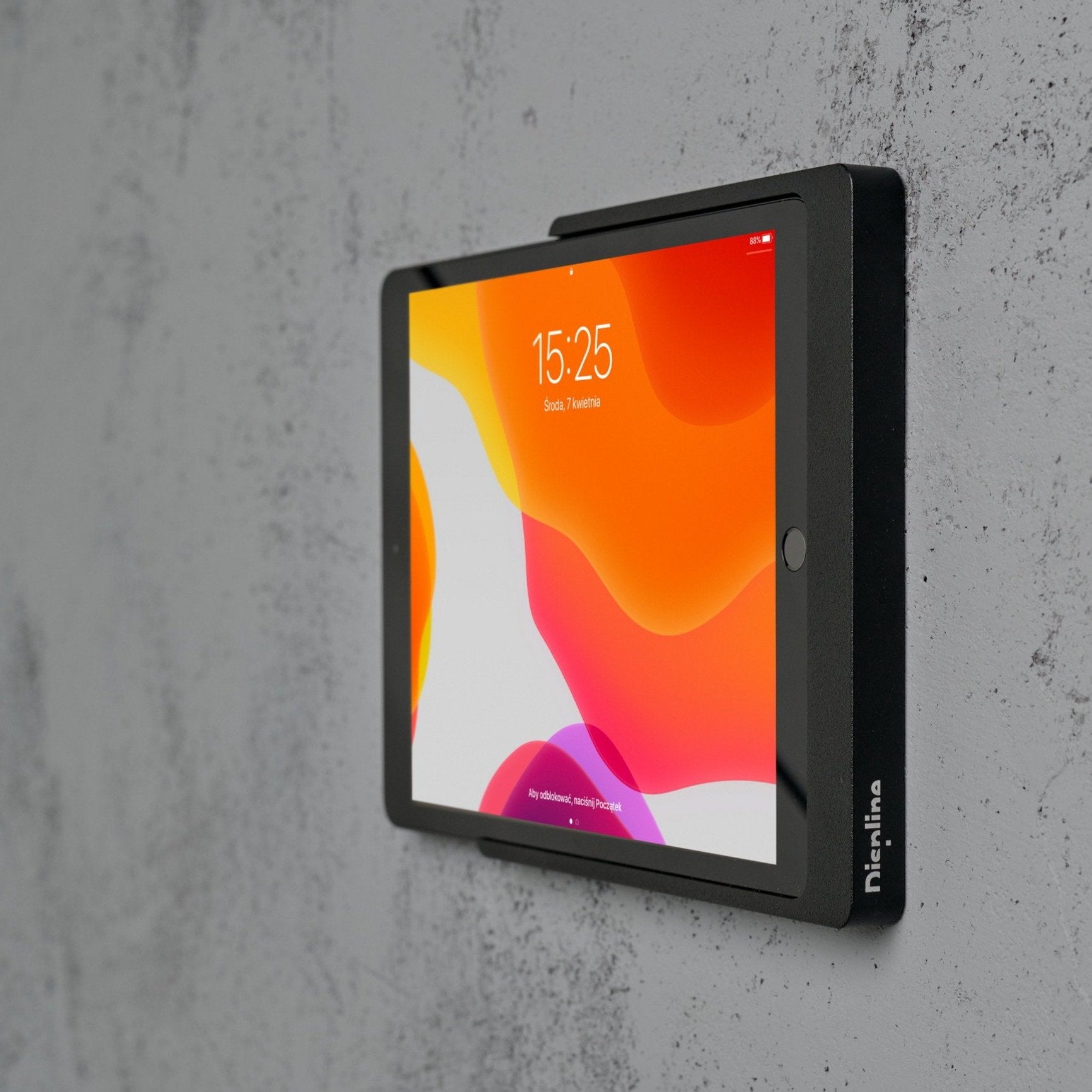 iPad Pro Halterung als Wandhalterung mit Ladefunktion