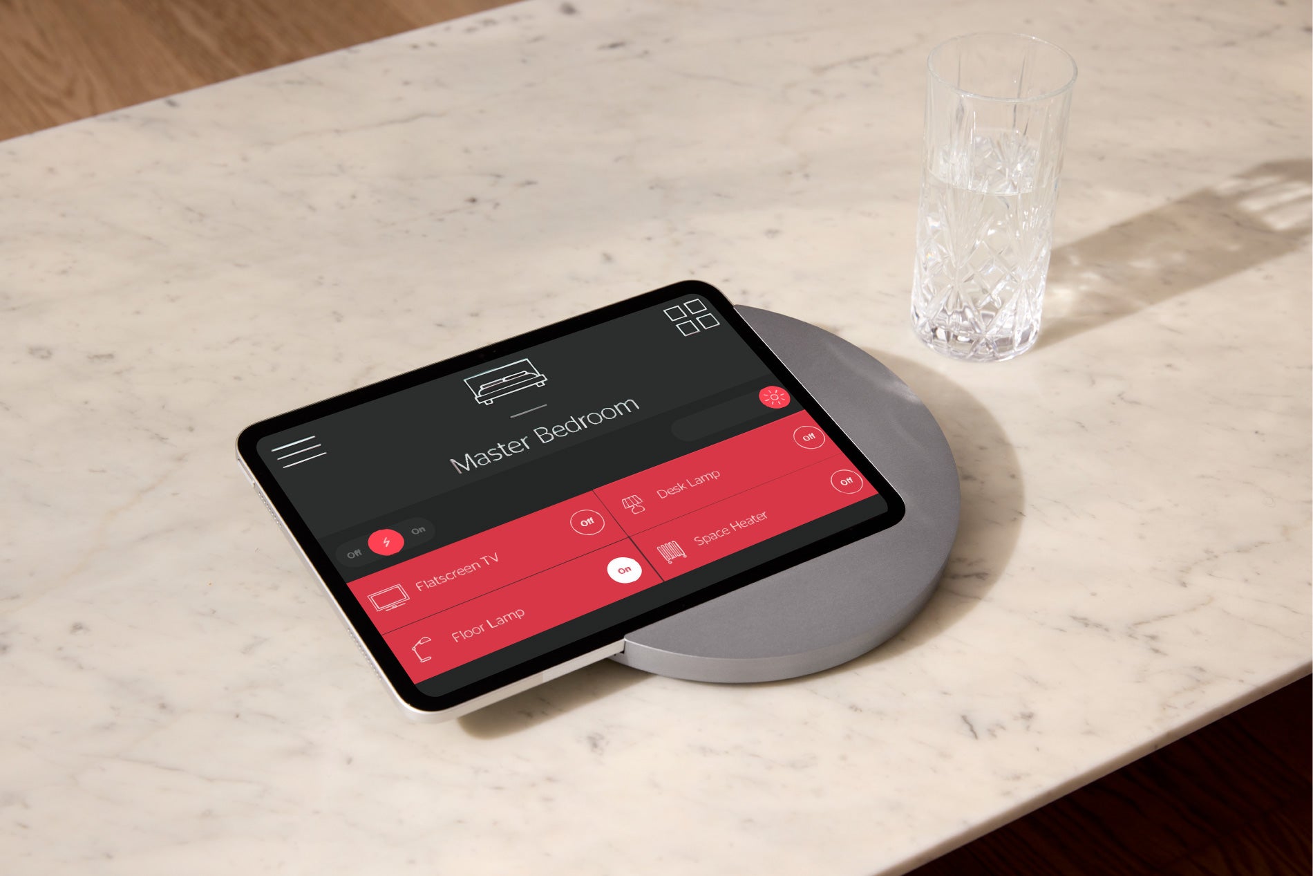 Displine iPad mount for hotels